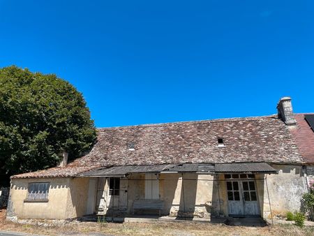 maison de bourg à rénover  avec jardin