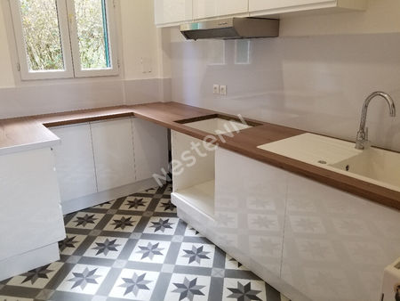 appartement f2 en très bon état secteur gare d'epernon