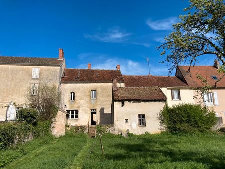 maison à charolles 120 k - rénovation à terminer