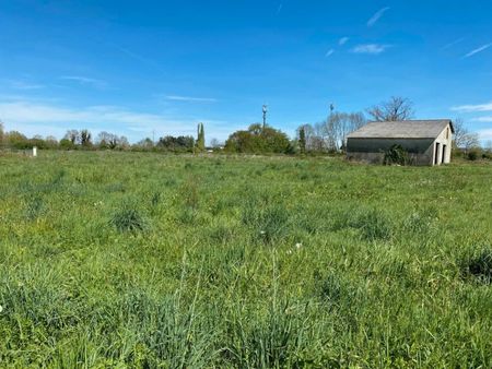 terrain 487 m² borderes sur l echez