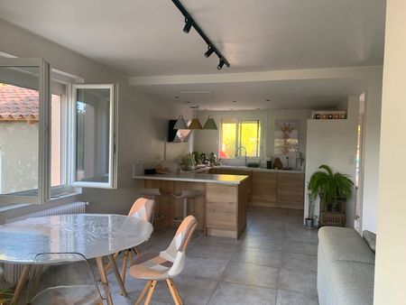 vends très jolie maison rénovée