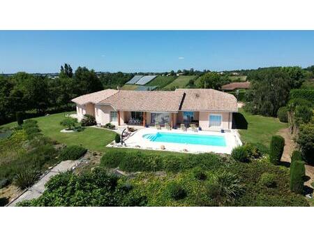 tarn et garonne moissac ravissante villa avec 5 chambres  piscine et jolie vue