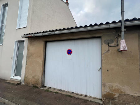 vente garage et parking aux sables-d'olonne (85100) : à vendre / les sables-d'olonne