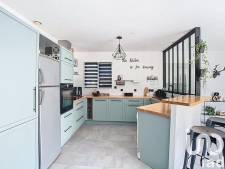 vente maison traditionnelle 5 pièces de 140 m² à saint