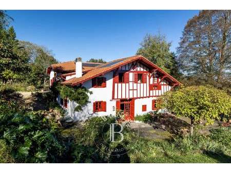 maison à vendre 10 pièces 360 m2 saint-palais pays basque intérieur - 840 000 &#8364;