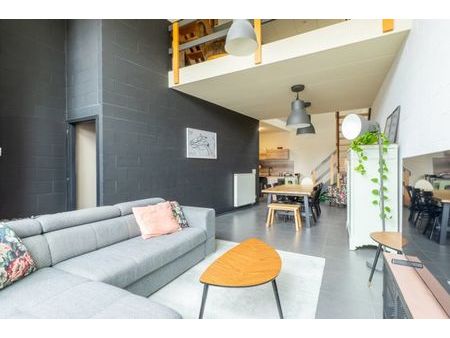 appartement triplex style loft avec garage en option !