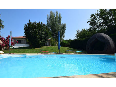 maison marcilly d'azergues 5 pièce(s) 150 m2 avec piscine et terrain de 1800m²