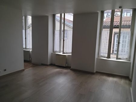 location appartement 2 pièces 38 m²