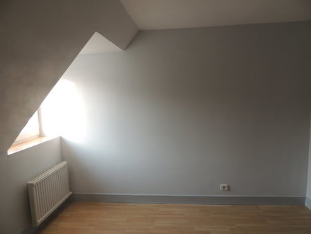 location d'un appartement f3 (44 m²) à chateaudun