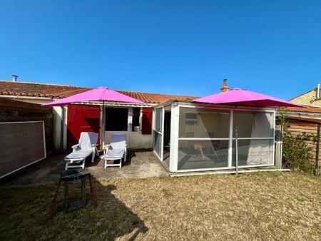 vente maison à saint-michel-en-l'herm (85580) : à vendre / 30m² saint-michel-en-l'herm