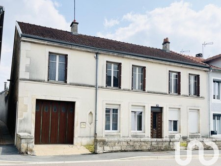 vente maison traditionnelle 5 pièces de 160 m² à nogent (52800)