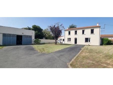 vente maison au thou (17290) : à vendre / 110m² le thou