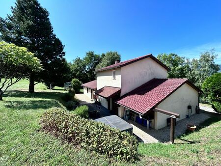 maison individuelle à la campagne