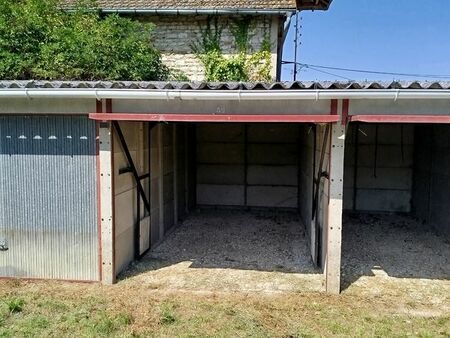 garage/box de 15 m² à louer proche mesnil st pére