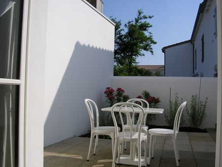 charmant studio de plain-pied pour 2 personnes à saint martin-de-ré