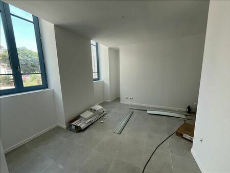 studio 1 pièce 25 m²