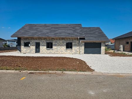 maison 200m2 à champagnole (47 minutes de la suisse)