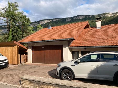 maison à chevry- saint-claude