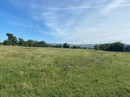 terrain 565 m² saint prim