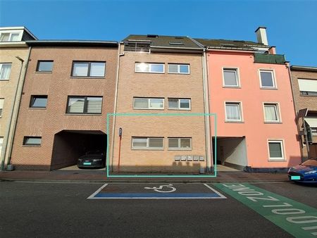 appartement au rez-de-chaussée avec 2 chambres