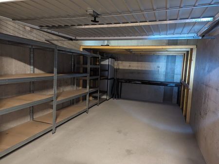 garage à louer 20m2