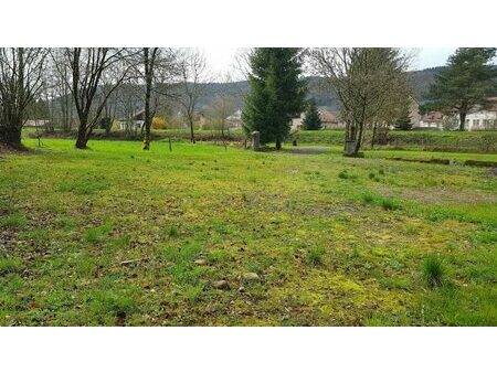 vente terrain 670 m²