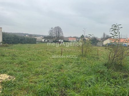 vente terrain 900 m²