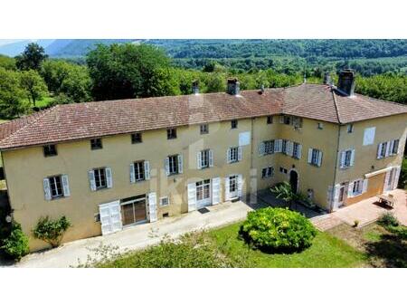 saint sauveur magnifique maison historique du 12ème siècle au pied du vercors