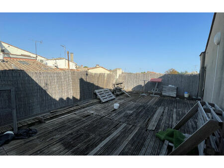 vente immeuble 210 m² pignan (34570)