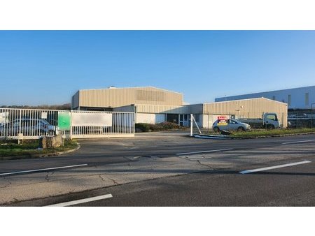 location d'entrepôt de 826 m² à chevigny-saint-sauveur - 21800