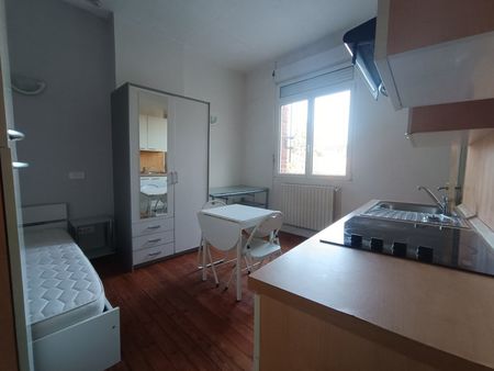 studio meublé étudiant 17 m2 douai suite désistement