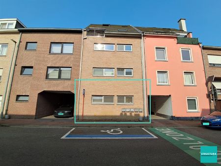 gelijkvloers appartement met 2 slaapkamers