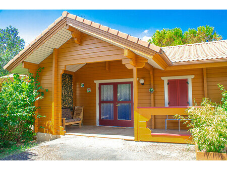 chalet de montagne charmant dans un havre de paix au cœur de la campagne