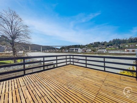 maison avec terrasse et jardin à louer à dinant