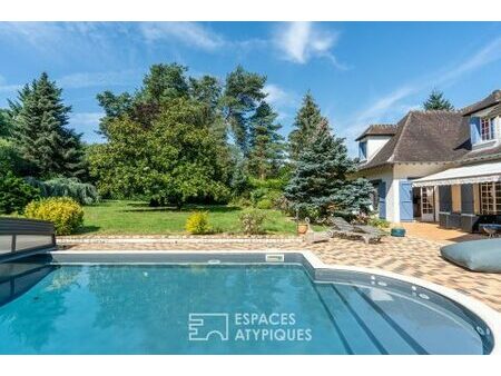 très belle maison familiale avec piscine et jacuzzi à proximité de clairefontaine