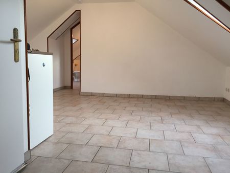 appartement f2 au calme - privé - proche evreux