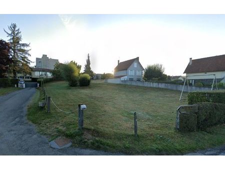 vente terrain 700 m²