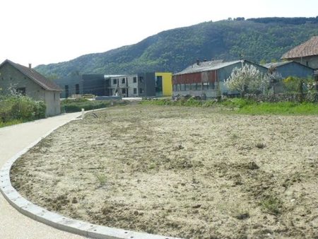 vente terrain 586 m²