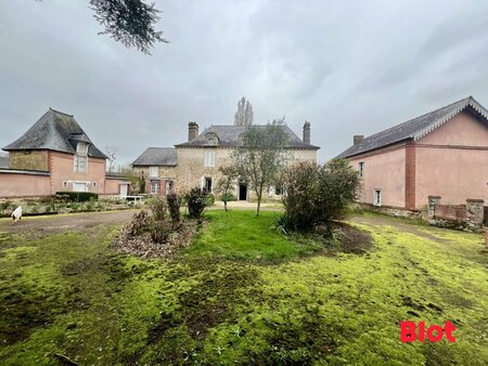 a vendre chez blot immobilier - manoir sur la commune de medreac (35360)