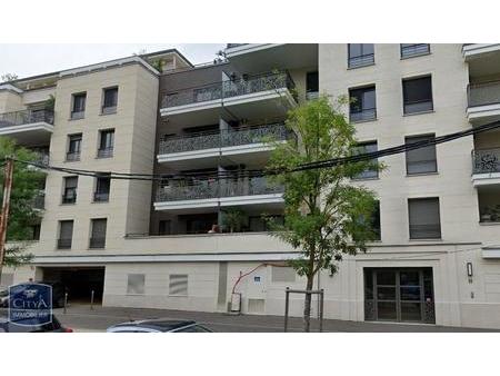 location parking saint-cyr-l'école (78210)  90€