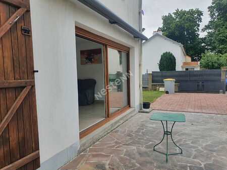 maison nantes boissière louée meublée  6 pièces 96.27 m2  4 chambres  au pied du tram lign