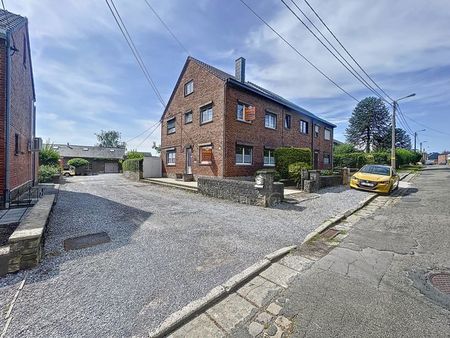 maison 3 façades 3 chambres avec jardin - terrasse - garage