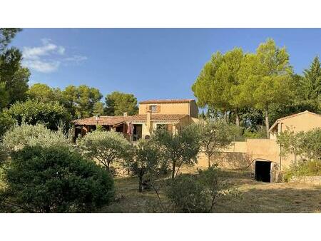 tourtour belle villa de 165 m2 sur 10 669 m2 de terrain