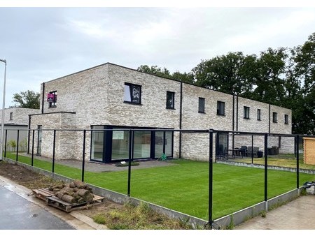 huis te huur in jabbeke met 3 slaapkamers