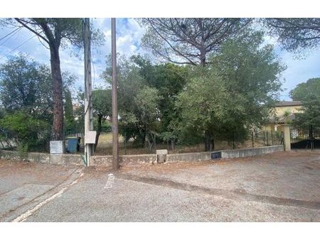 vente terrain 500 m² puget-sur-argens (83480)