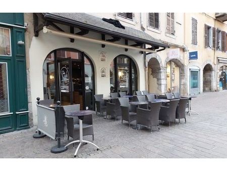 location commerce 2 pièces 97 m² chambéry (73000)