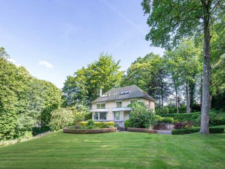 huis te huur in sint-pieters-woluwe met 5 slaapkamers