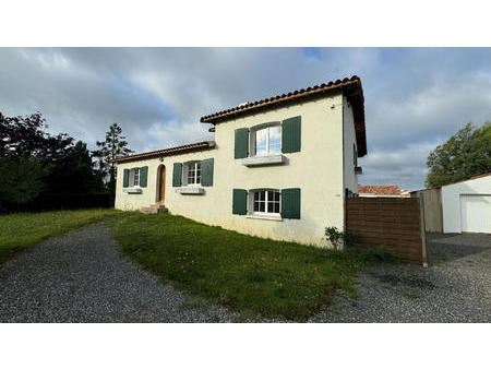 vente maison à commequiers (85220) : à vendre / 149m² commequiers