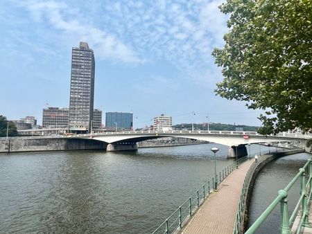 appartement 3 chambres avec vue sur la meuse à liège