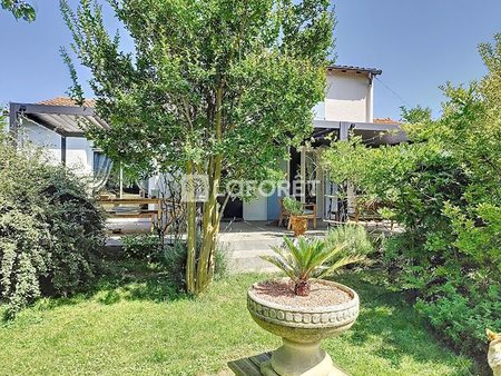 vente maison 6 pièces 147.54 m²